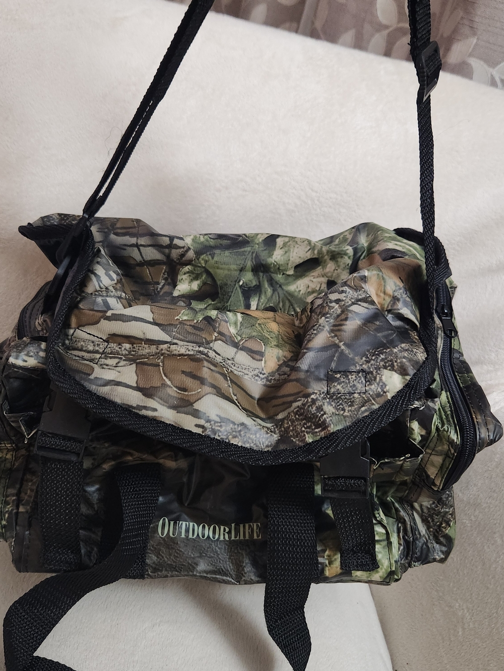 Outdoor Life Men's Camo Shoulder Bag - Green/Brown